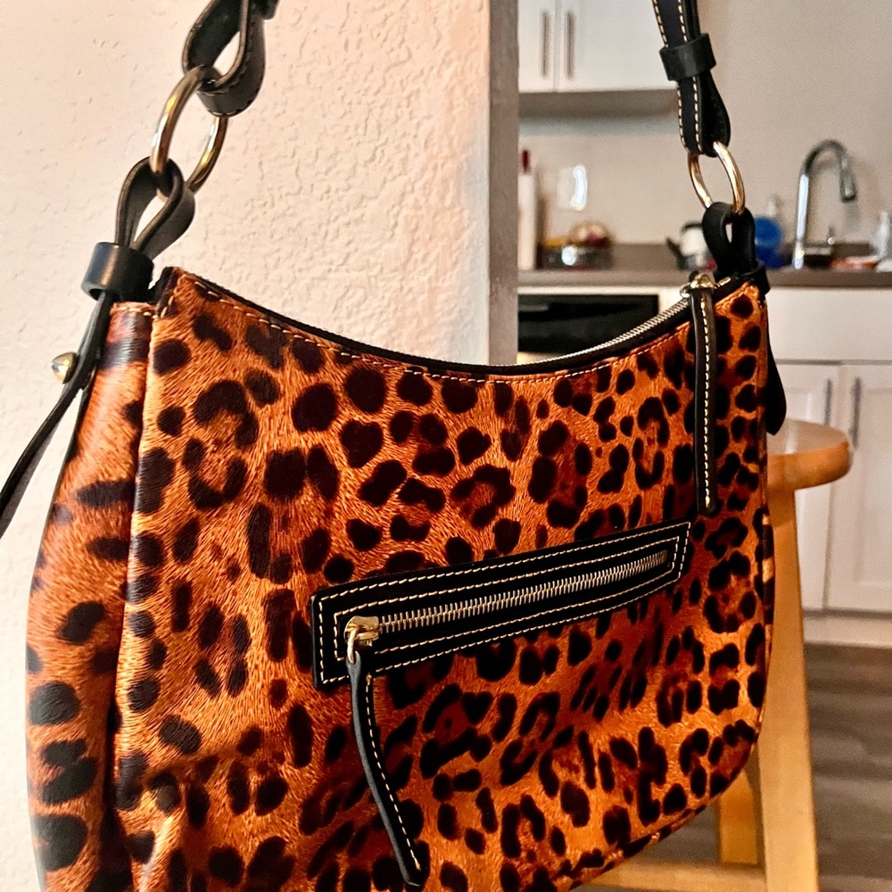 Limited edition DOONEY & BOURKE Leopard Print Shoulder hobo Bag - Picture 2 of 11